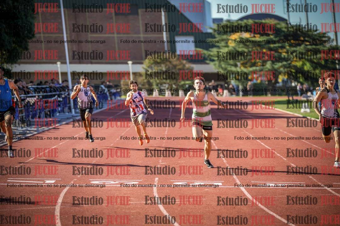 Fotos de los 400 m llanos de varones