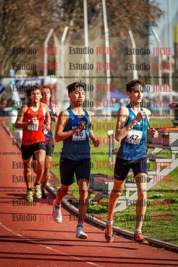 Fotos de los 1500 m de varones - decatlón 10