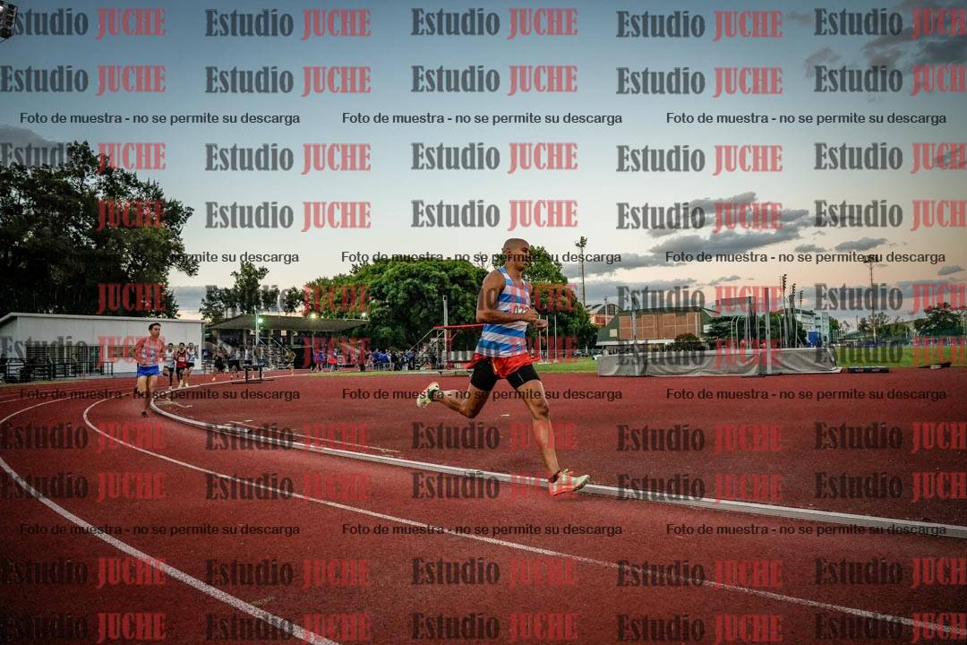 Fotos de los 1500 m llanos de varones