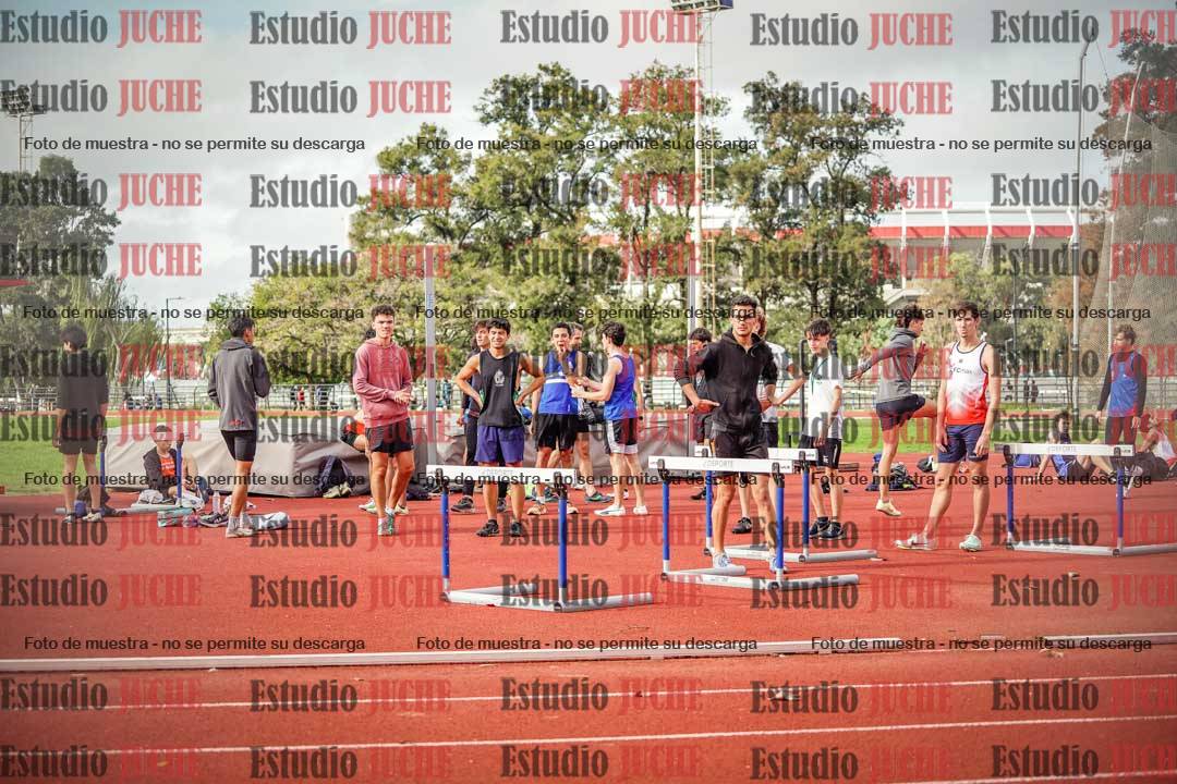 Fotos de algunos podios y extras del torneo