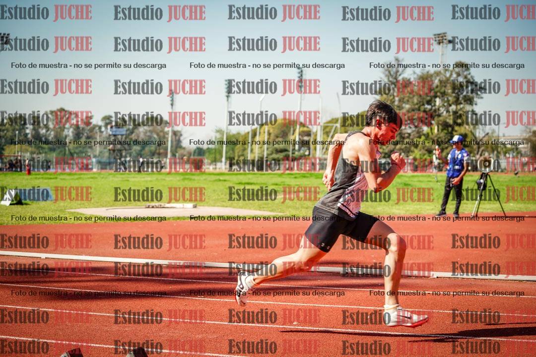 Fotos de los 400 m llanos de varones