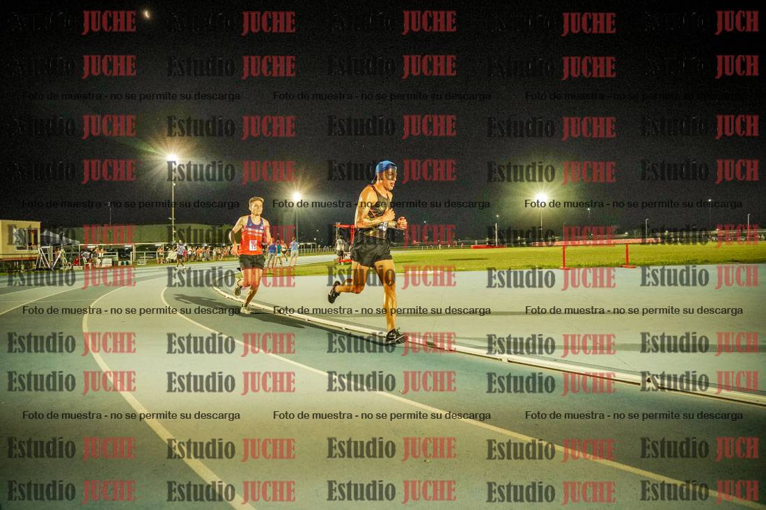 Fotos de los 3000 m llanos de varones