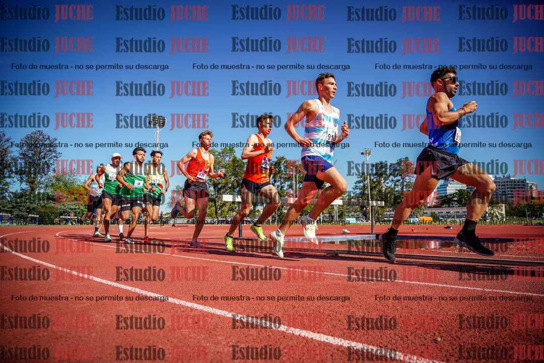 Fotos de los 5000 m llanos de varones
