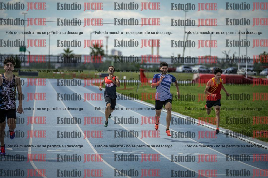 Fotos de los 400 m llanos de varones
