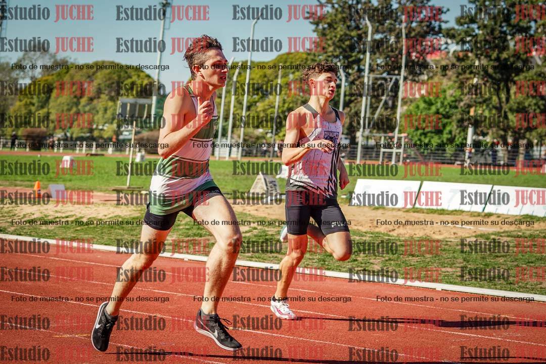 Fotos de los 400 m llanos de varones