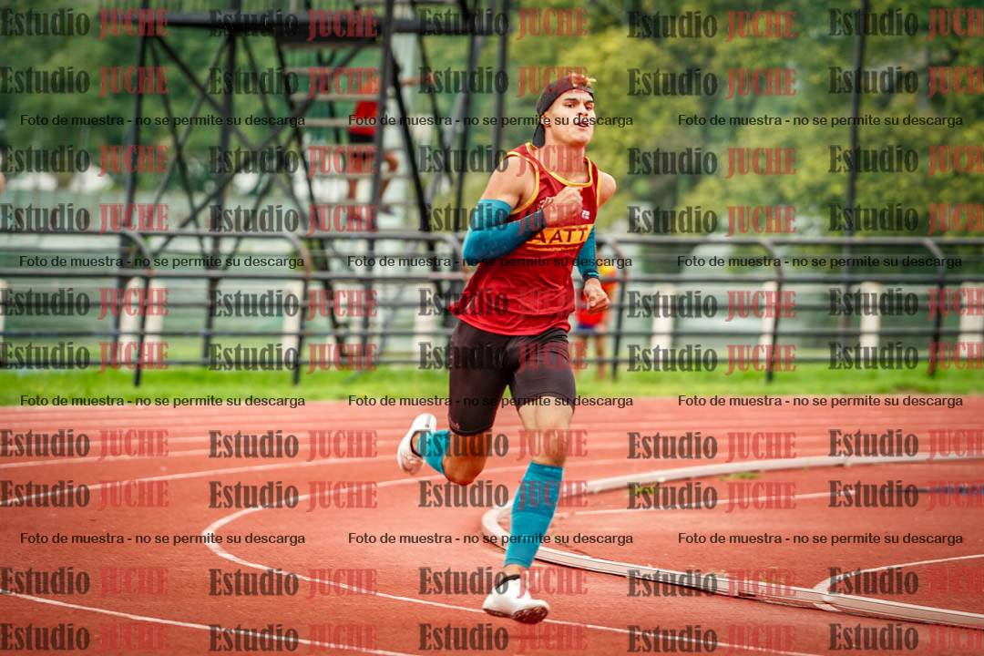 Fotos de los 400 m llanos de varones