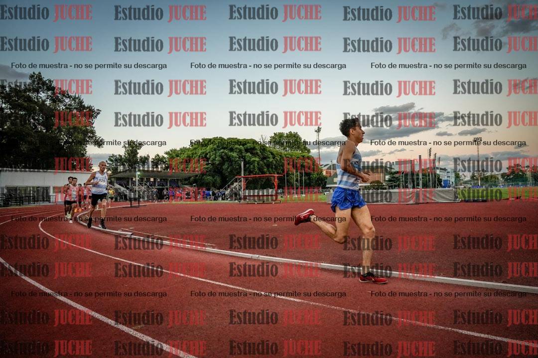 Fotos de los 1500 m llanos de varones