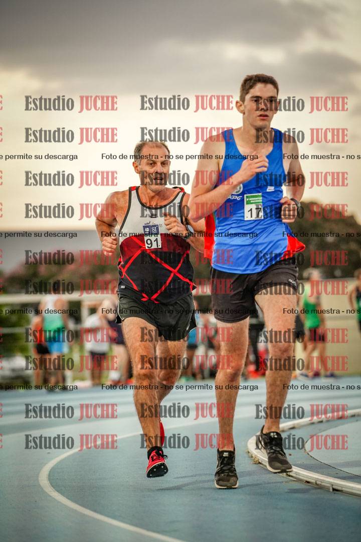 Fotos de los 3000 m llanos de varones