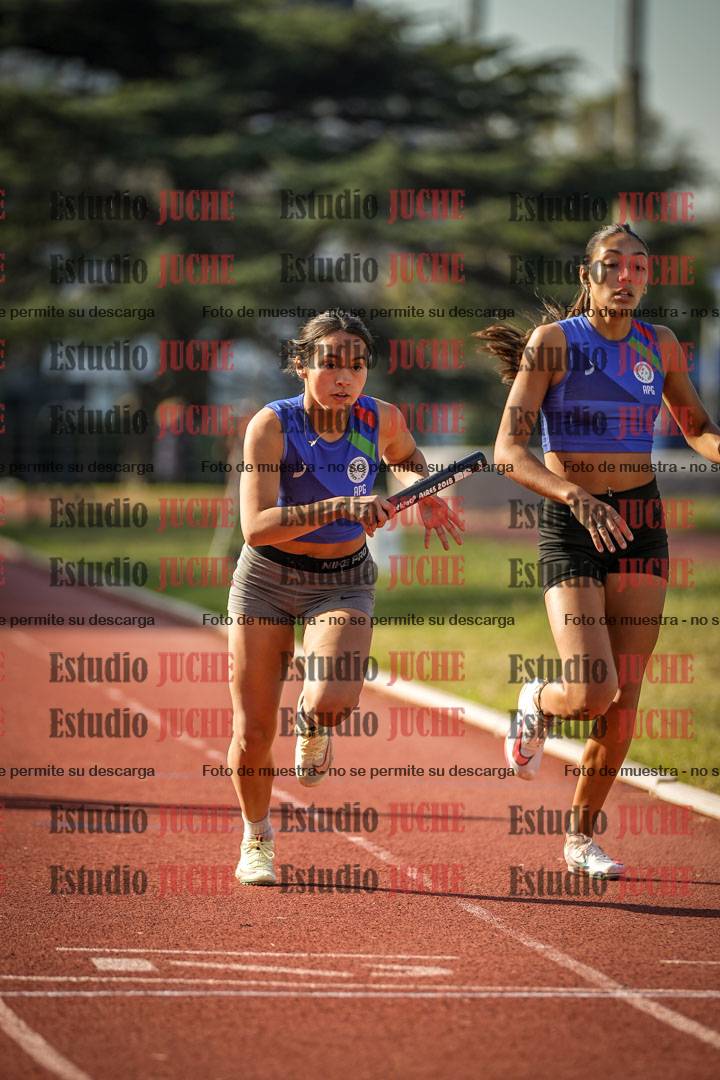 Fotos de las postas 4x400 m llanos de mujeres