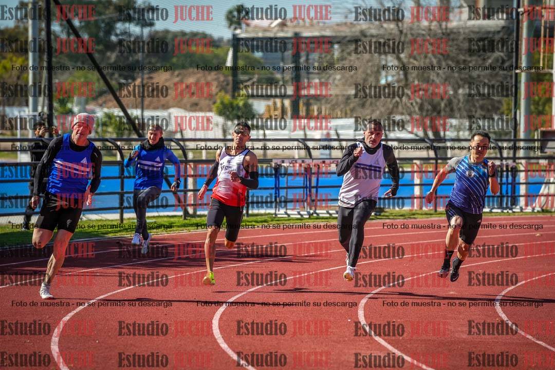 Fotos de los 200 m llanos de varones