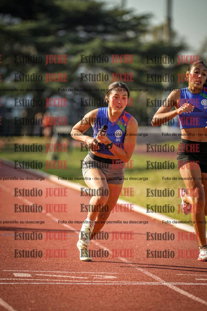 Fotos de las postas 4x400 m llanos de mujeres