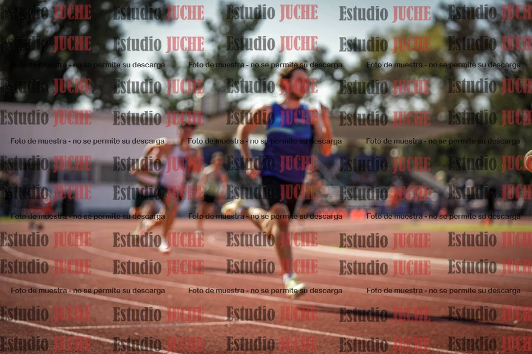 Fotos de los 400 m llanos de varones