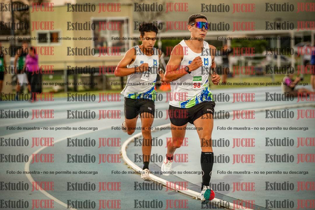 Fotos de los 3000 m llanos de varones