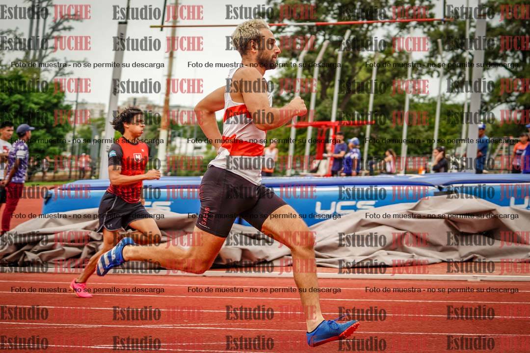 Fotos de los 400 m llanos de varones
