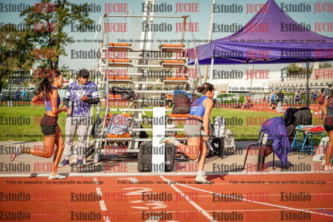 Fotos de las postas 4x400 m llanos de mujeres