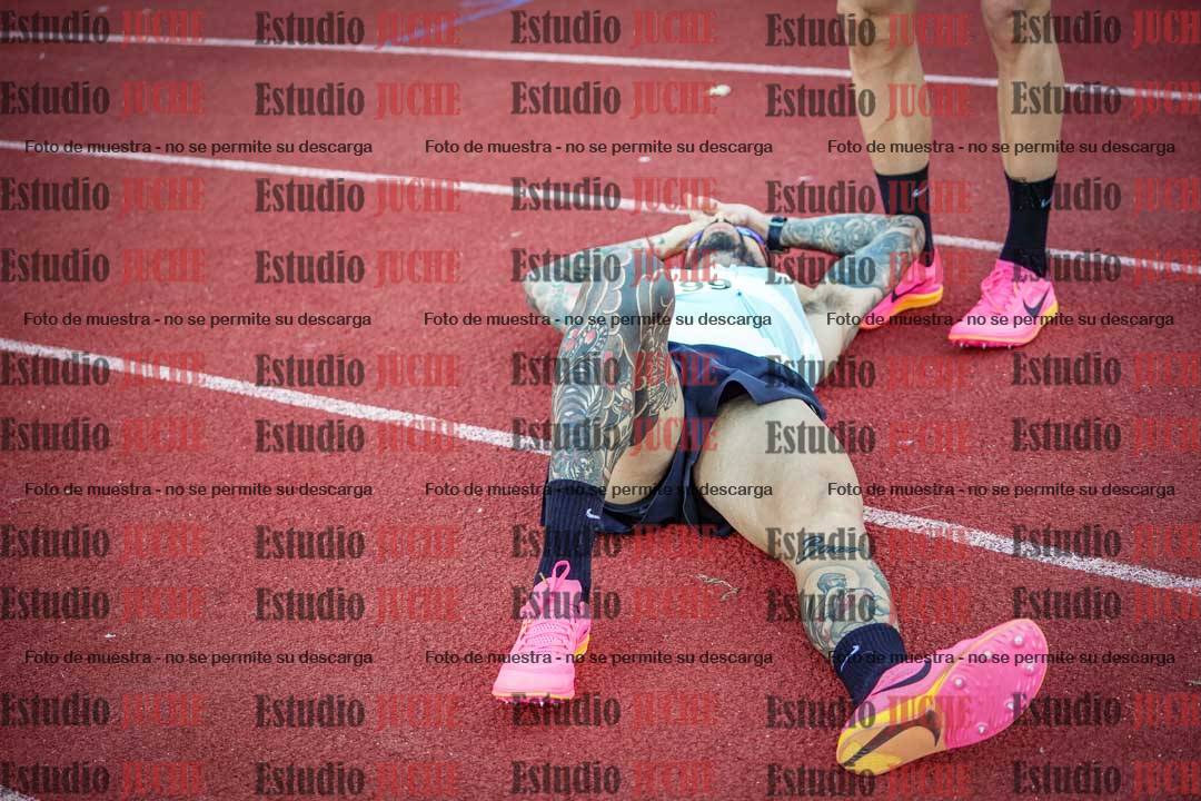 Fotos de los 3000 m llanos de varones