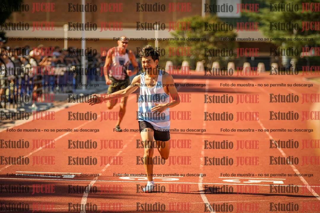 Fotos de los 400 m llanos de varones