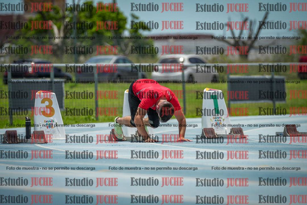 Fotos de los 100 m llanos de varones
