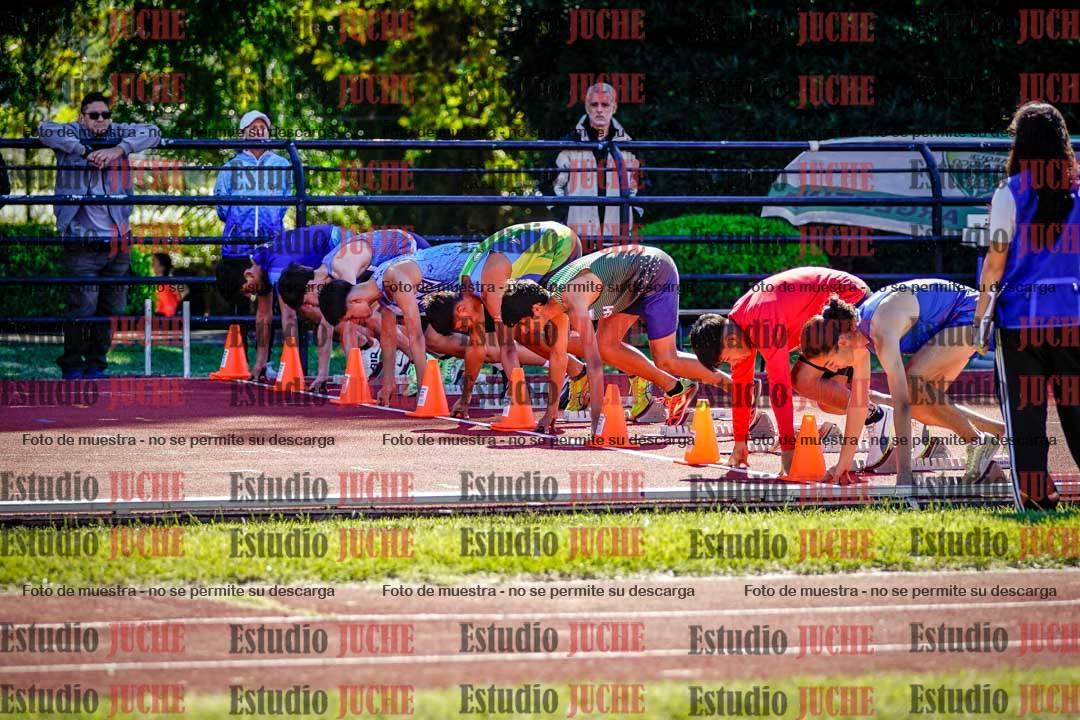 Fotos de los 80 m de varones