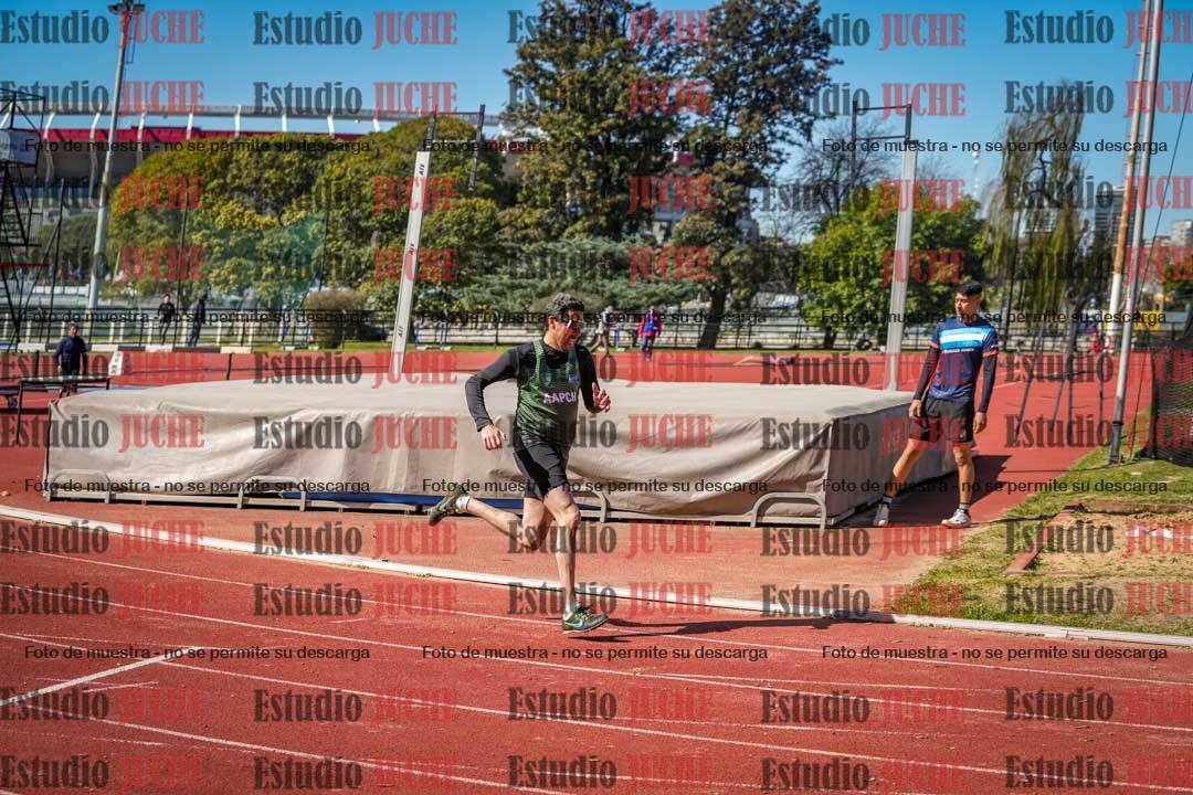 Fotos de los 200 m llanos de varones