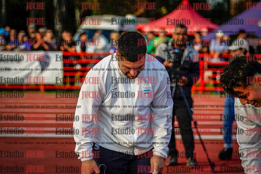 Fotos de algunos extras y podios del día 1