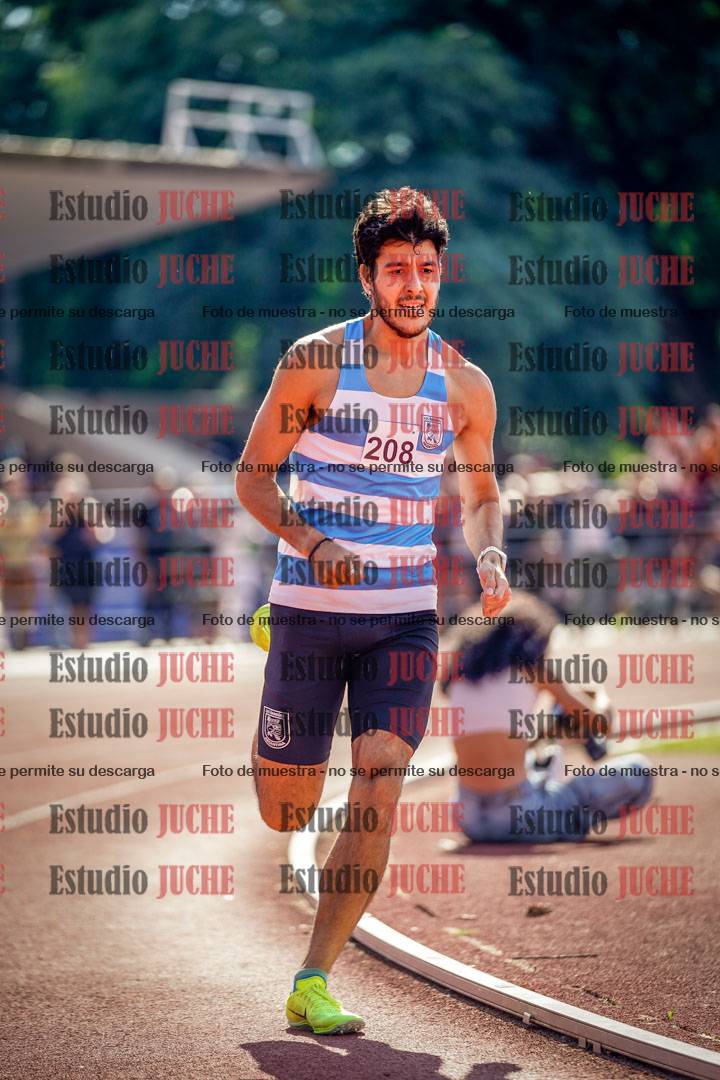 Fotos de los 800 m llanos de varones