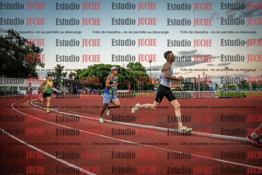 Fotos de los 1500 m llanos de varones