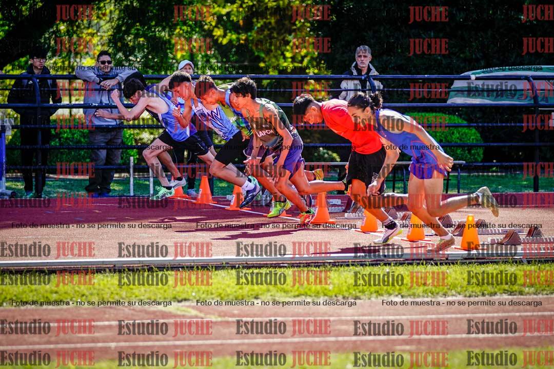 Fotos de los 80 m de varones
