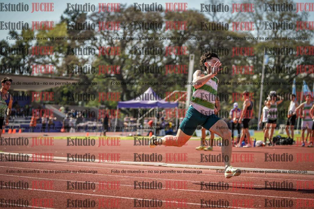 Fotos de los 400 m llanos de varones