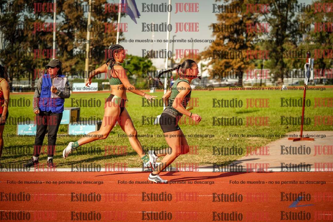 Fotos de las postas 4x400 m llanos de mujeres