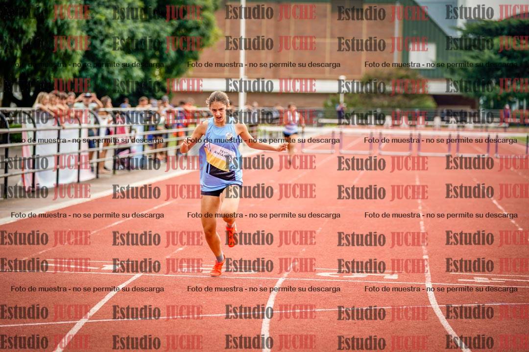 Fotos de los 295 m con vallas de mujeres