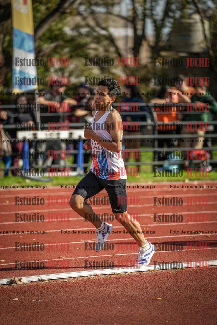 Fotos de los 1500 m de varones - decatlón 10