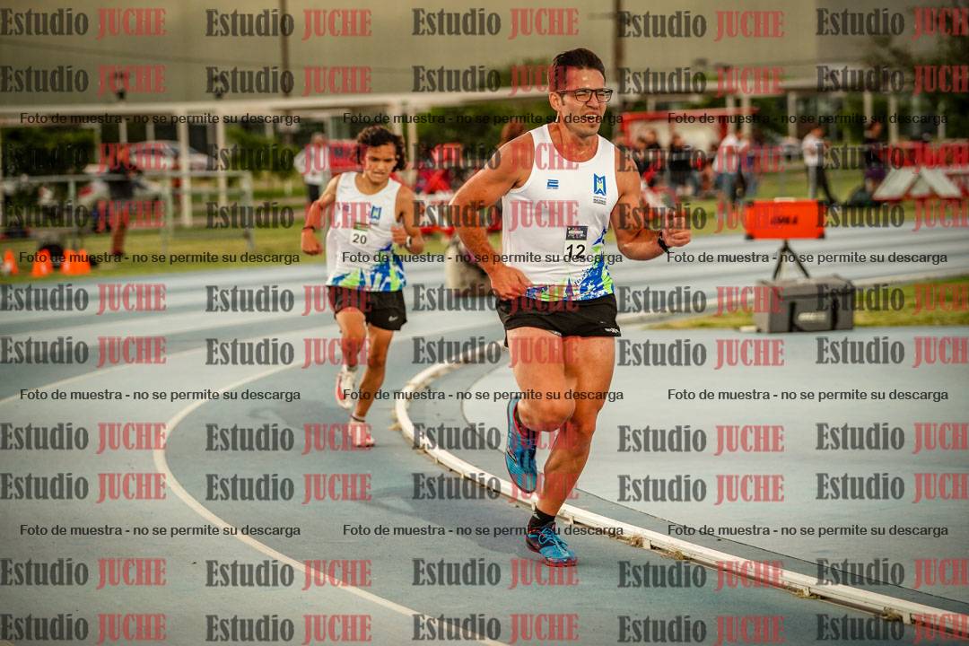 Fotos de los 3000 m llanos de varones
