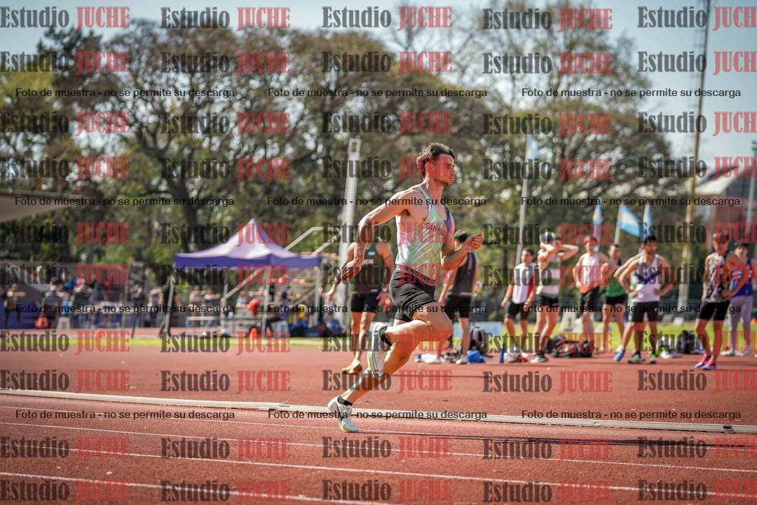Fotos de los 400 m llanos de varones