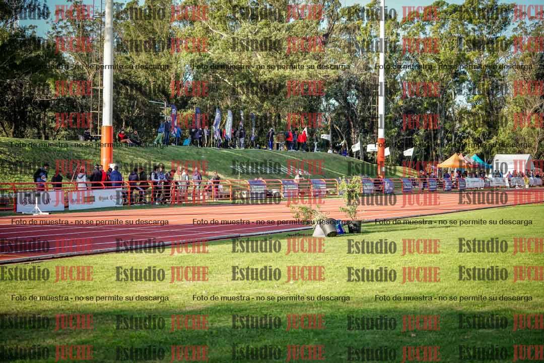 Fotos de algunos extras y podios del día 3