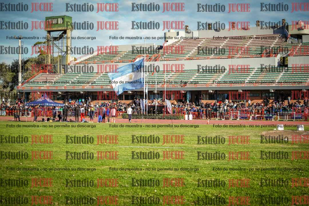 Fotos de algunos extras y podios del día 3