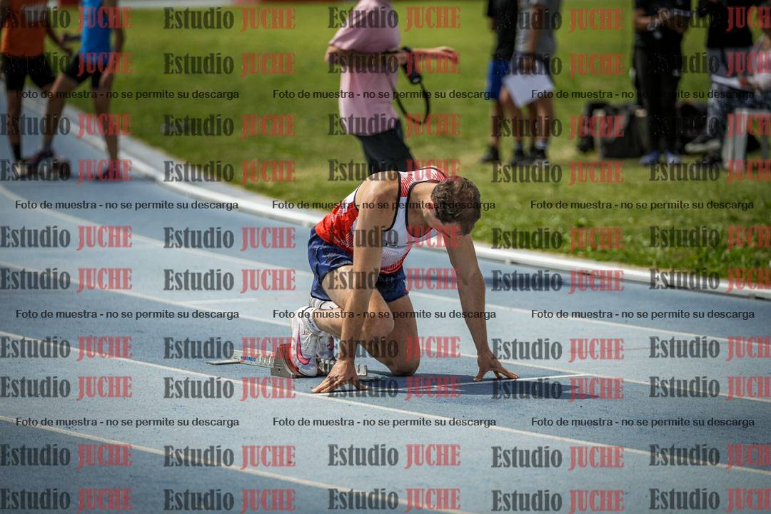 Fotos de los 400 m llanos de varones