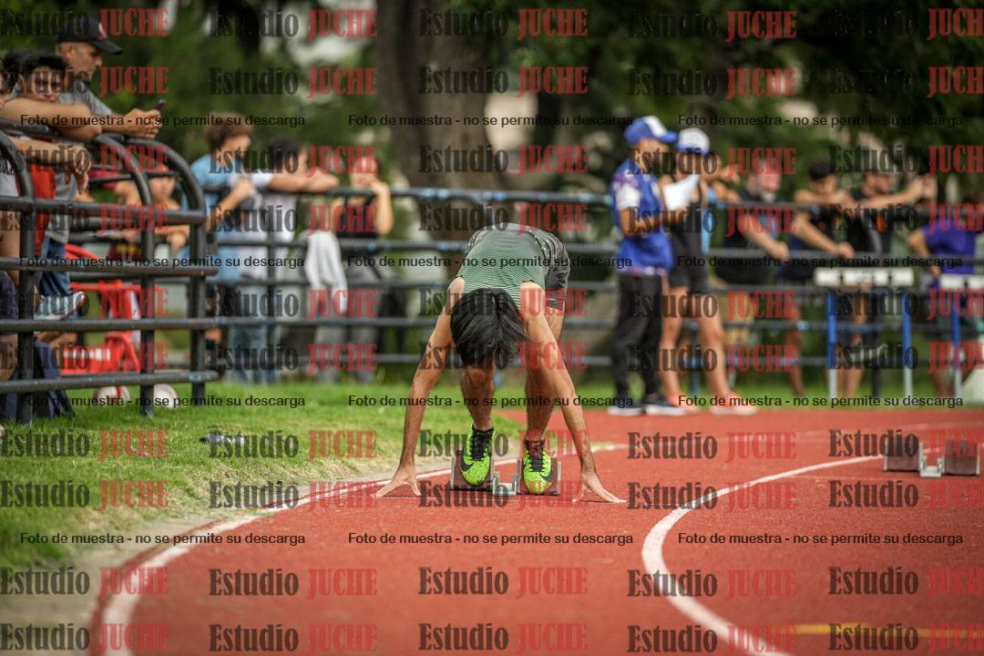 Fotos de los 200 m llanos de varones