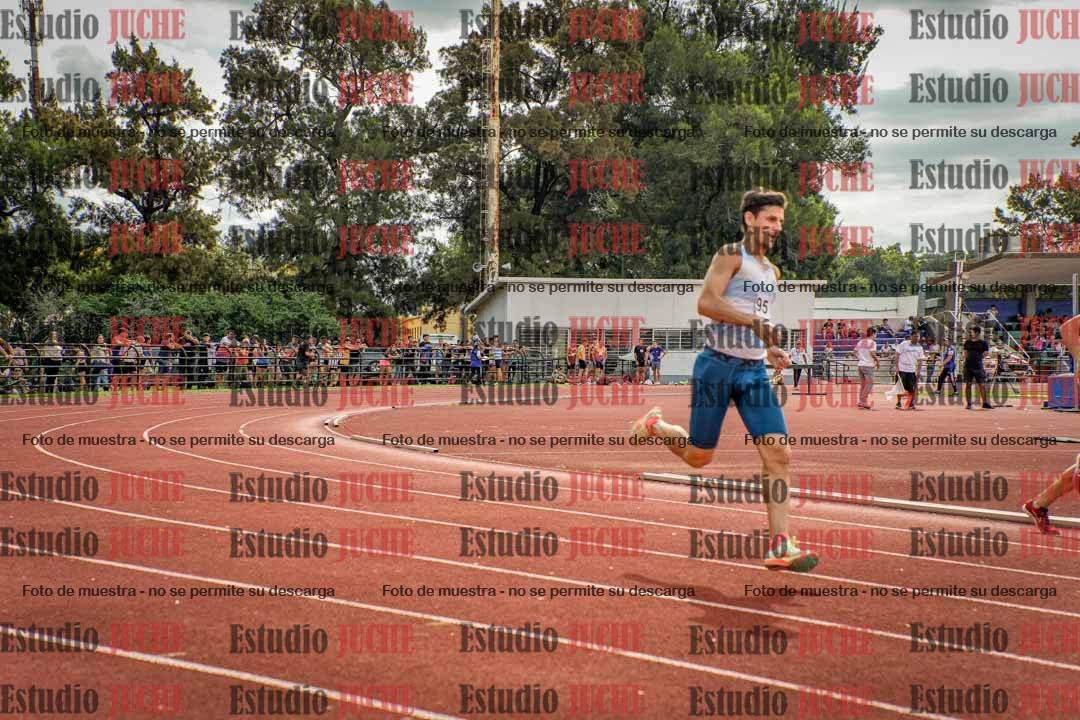 Fotos de los 800 m de varones