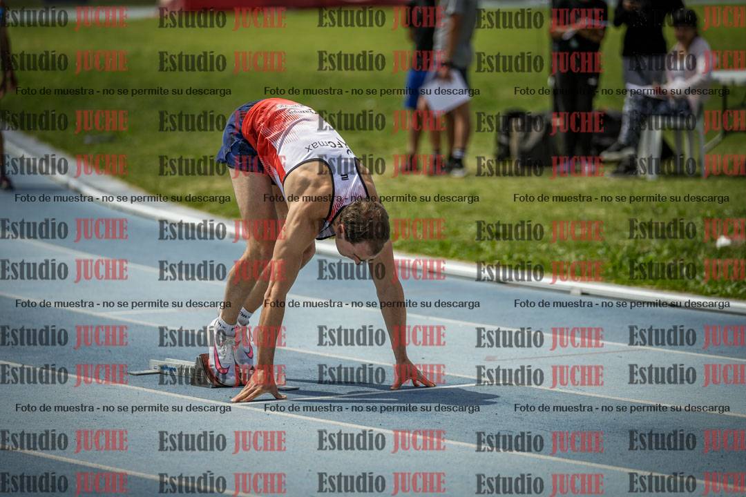 Fotos de los 400 m llanos de varones