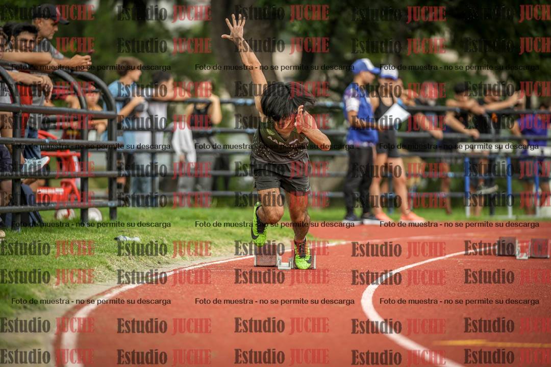 Fotos de los 200 m llanos de varones
