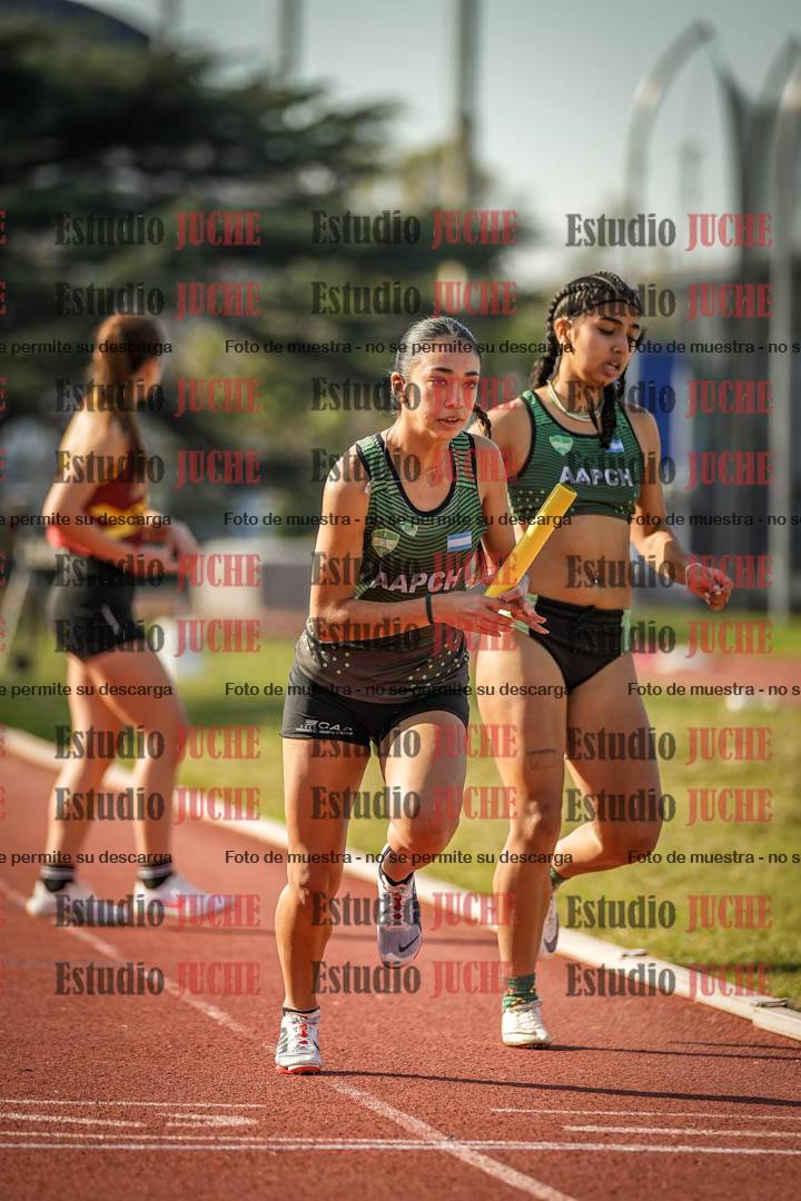 Fotos de las postas 4x400 m llanos de mujeres