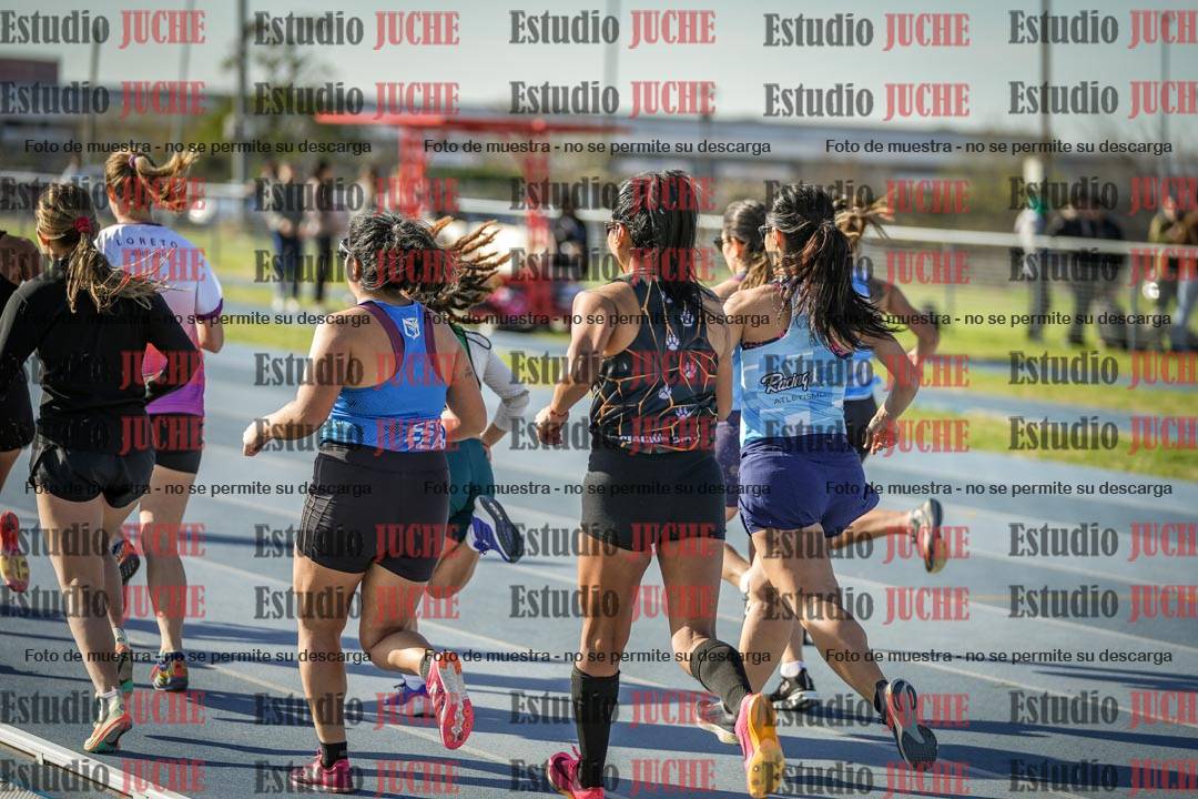 Fotos de los 1500 m llanos de mujeres