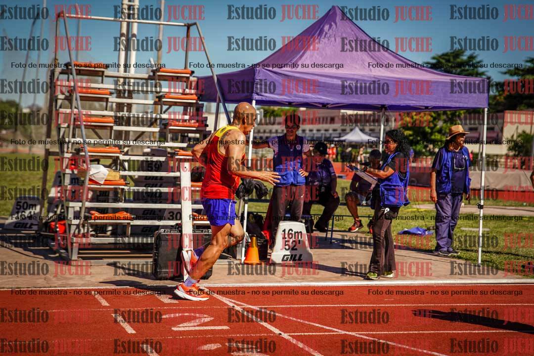Fotos de los 800 m llanos de varones