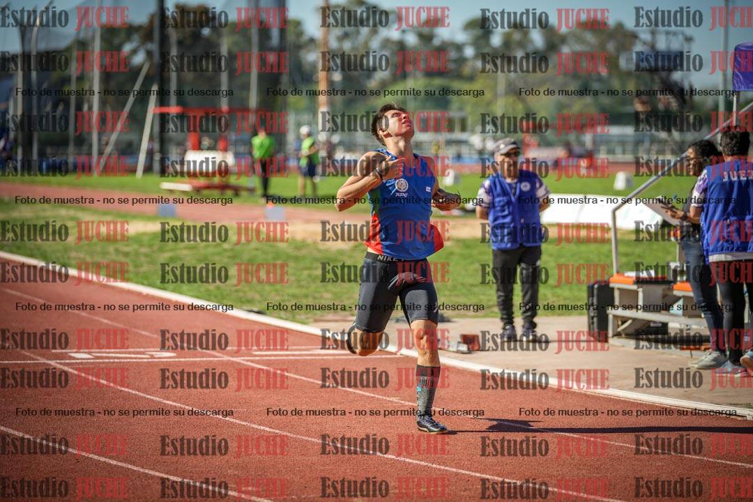 Fotos de los 400 m llanos de varones
