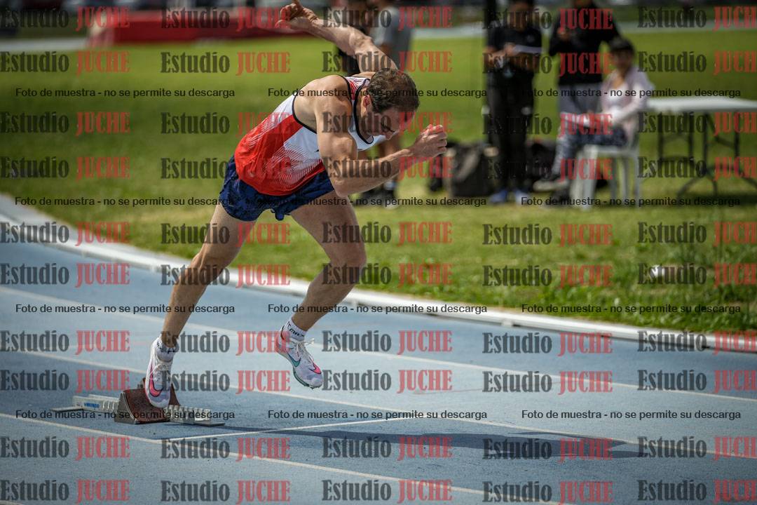 Fotos de los 400 m llanos de varones