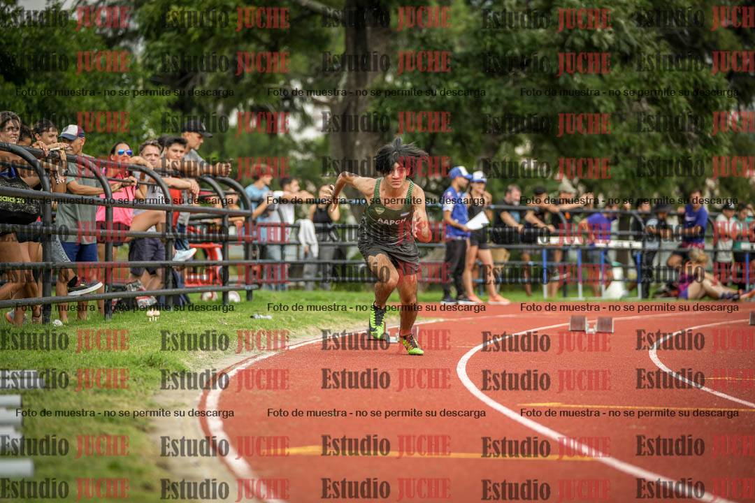 Fotos de los 200 m llanos de varones