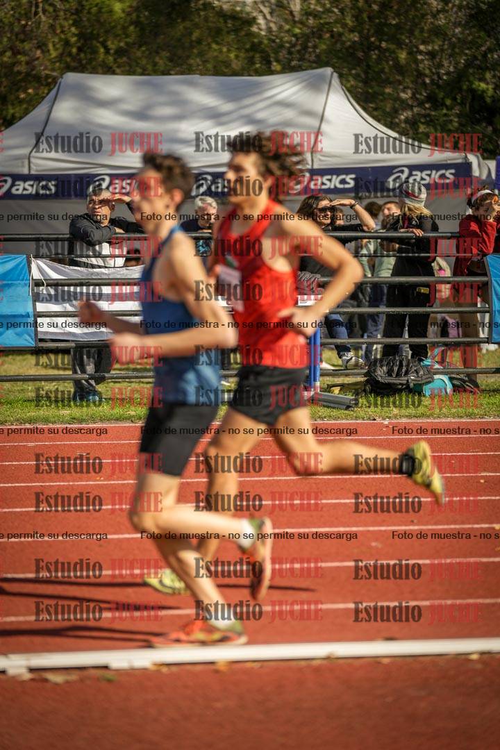 Fotos de los 1500 m de varones - decatlón 10