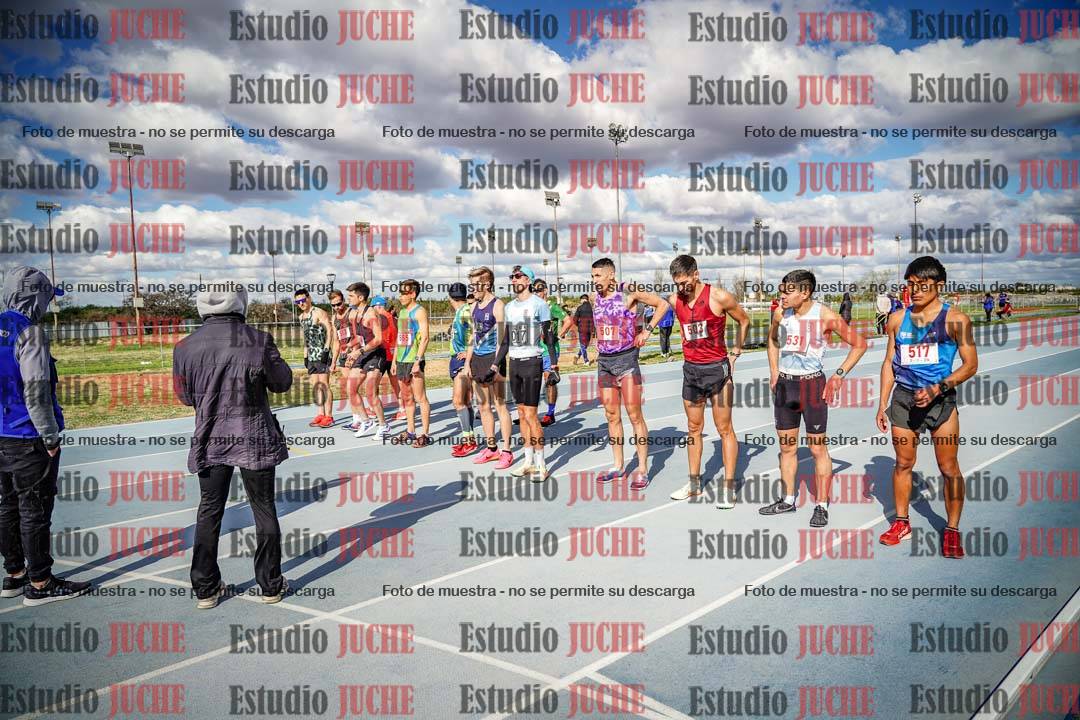 Fotos de los 5000 m llanos de varones