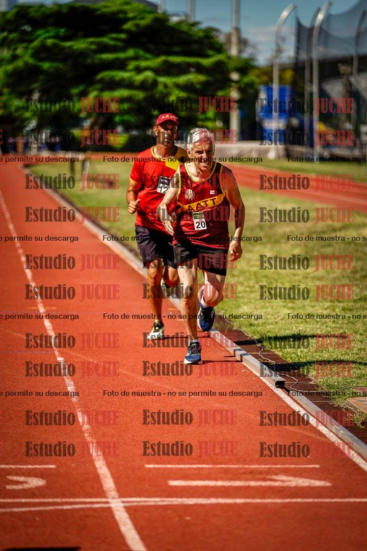 Fotos de los 800 m llanos de varones